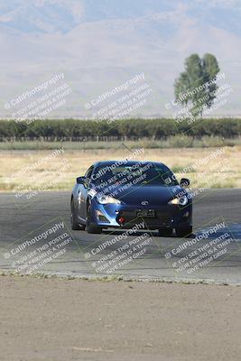 media/Sep-15-2024-Speed Ventures (Sun) [[7a54f7ed2f]]/86 Group/Session 1 (Outside Grapevine)/